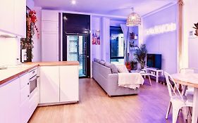 Calle Rodas 3 Central 5 Stars Apartment In Madrid For 6 People